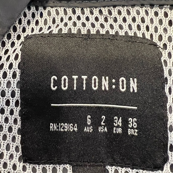 Cotton On Cropped Jacket Size 2 - Picture 2 of 6